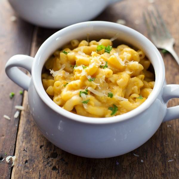 Healthy Mac and Cheese Recipe - Pinch of Yum