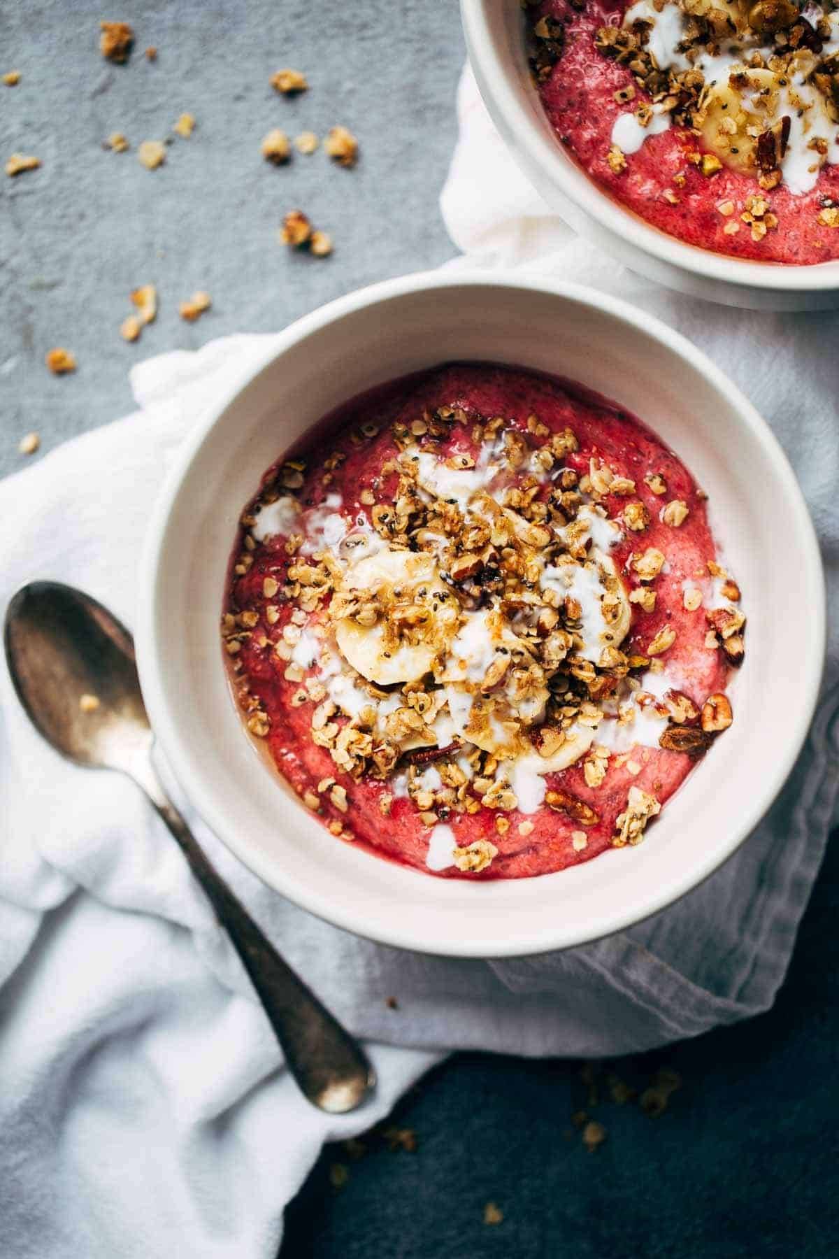 Inner Goddess Raspberry Breakfast Bowls - ready in 20 minutes, loaded with nutrients, perfect for healthy breakfasts on the go!