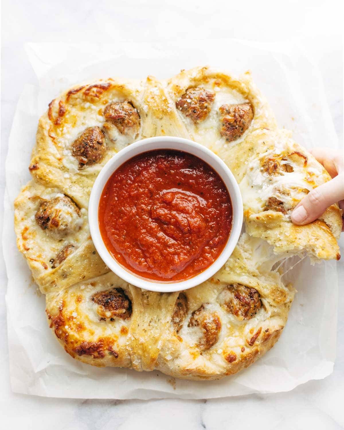 Cheesy Meatball Pull-Apart Pizza Ring Recipe - Pinch of Yum